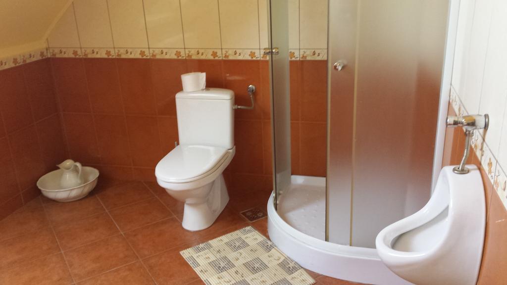 Hotel Casa Lenke Săcele Habitación foto